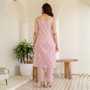 Floral Printed Cotton Kurta with Pyjama & Dupatta (VC-273)