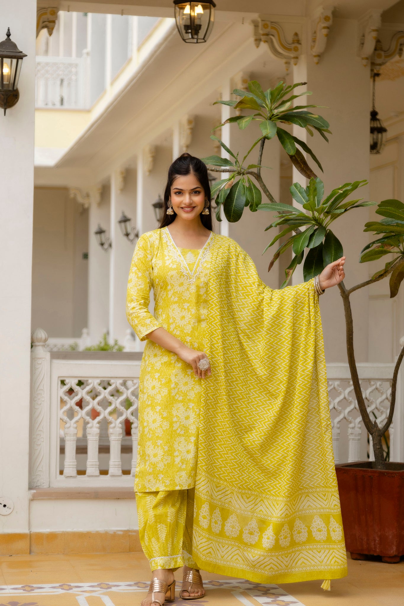 Viral Crafts Premium - Floral Printed Embroidered Kurta with Patiala & Dupatta (VC-83)